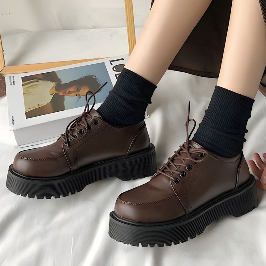 Inocha - Oxford veterschoenen met plateauzool
