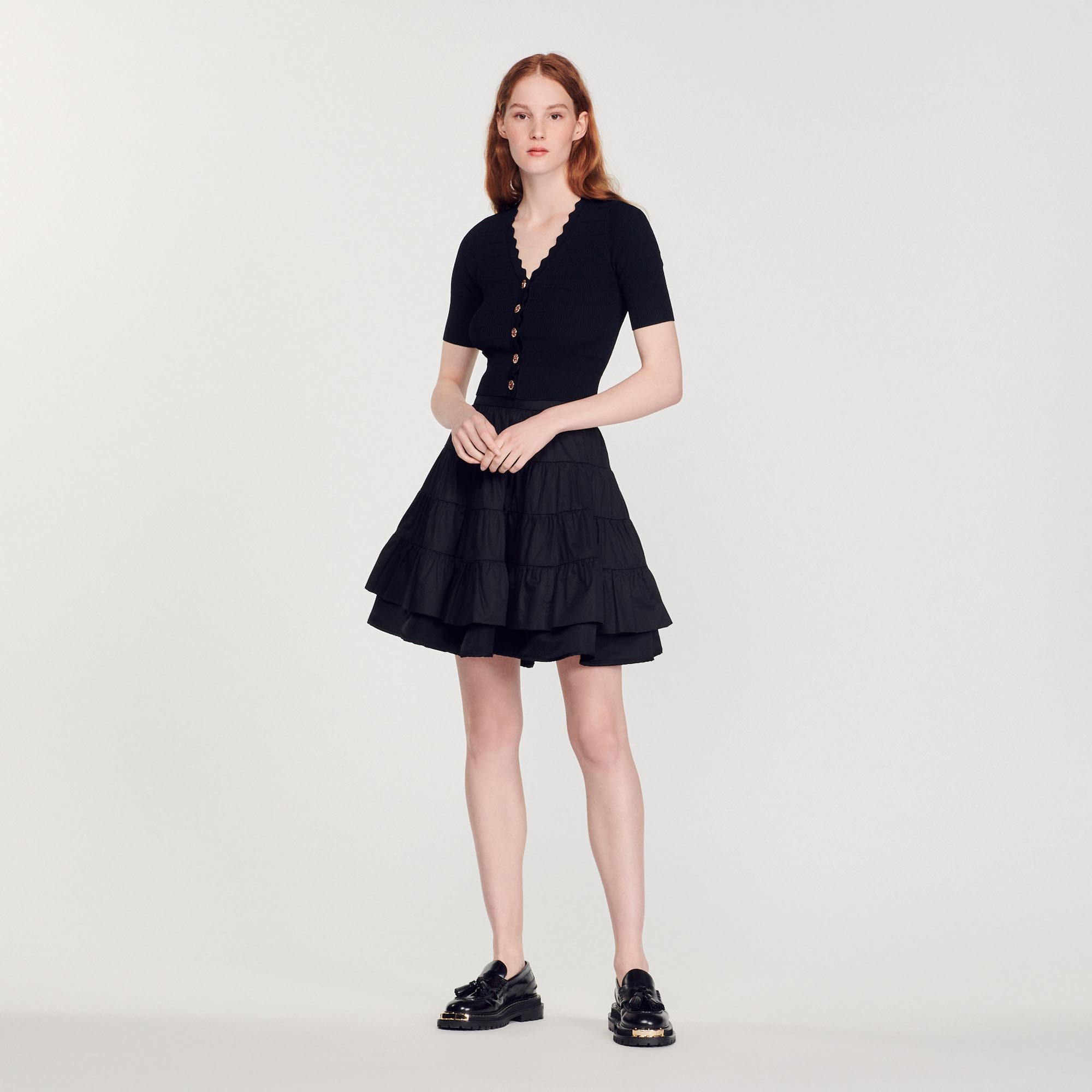 Pull en maille et boutons fantaisie