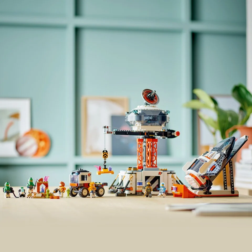 LEGO City - Rumbase og raketaffyringsrampe (60434)