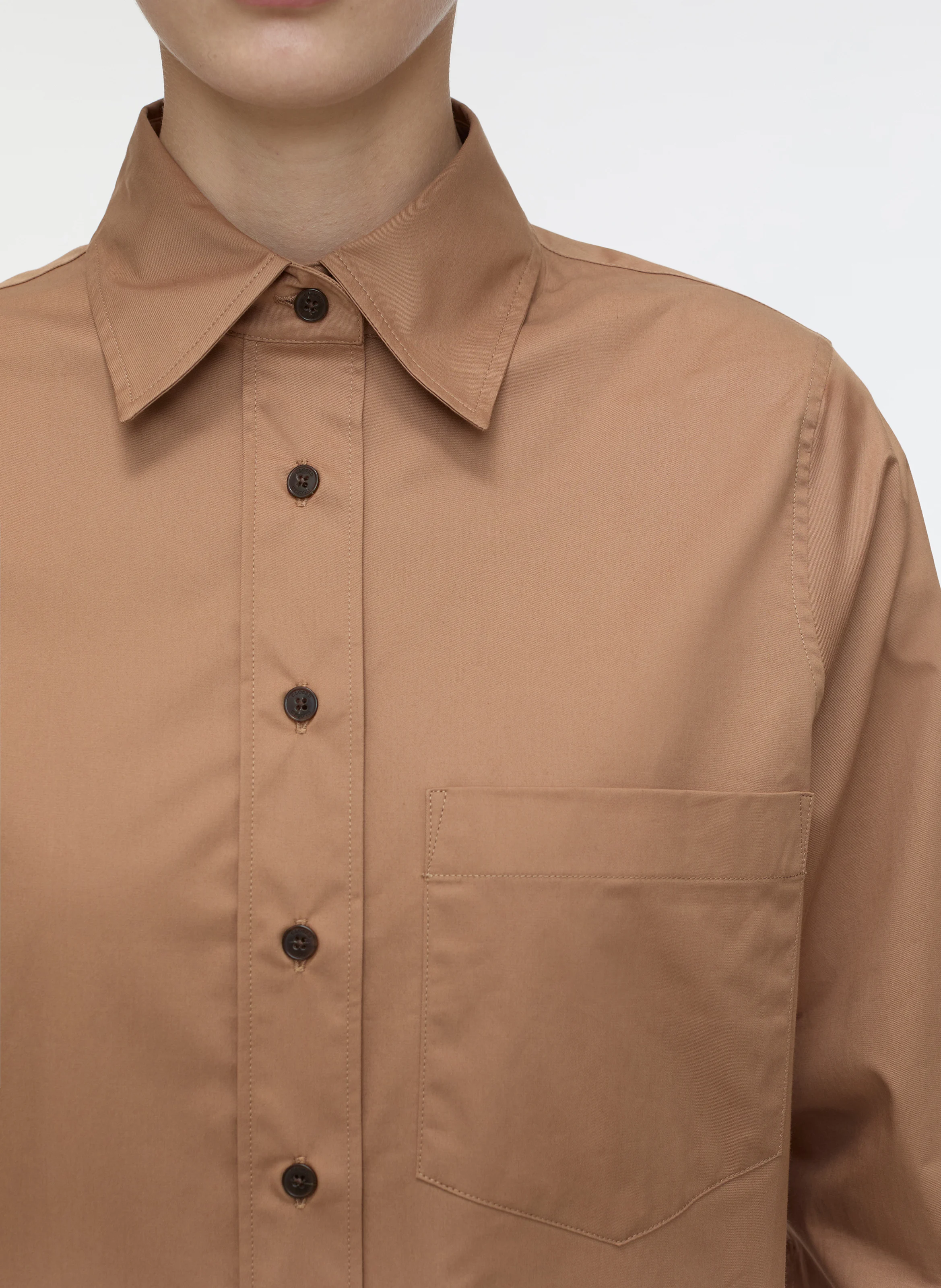 Chemise courte col classique en popeline de coton | Marron