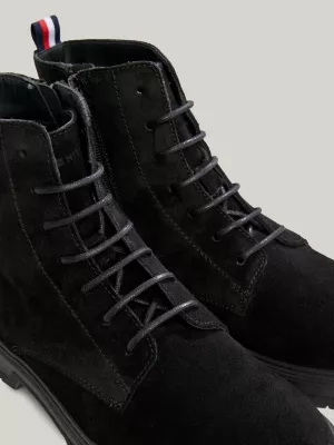 Botas de tornozelo de camurça com cadarço