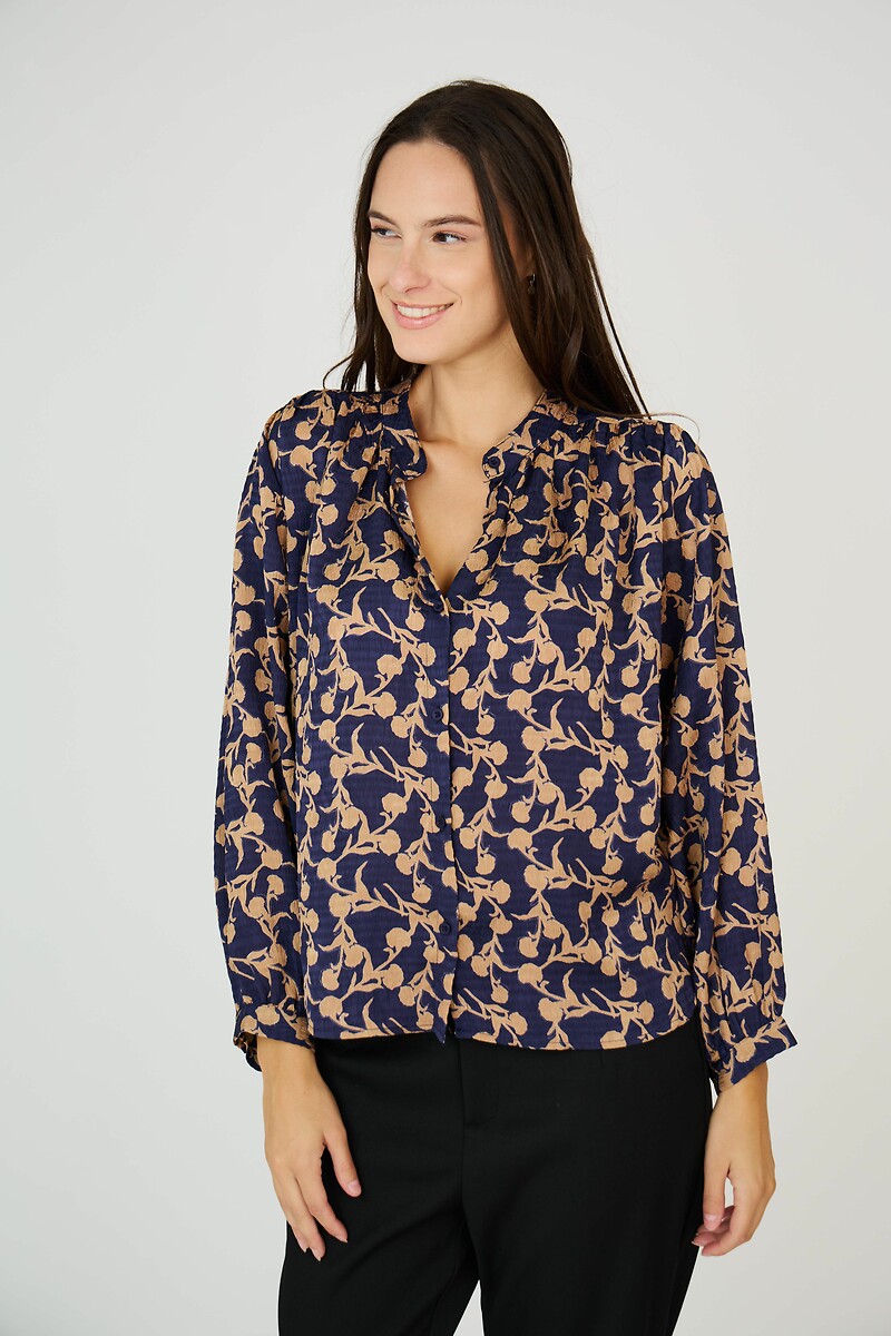 ATÉ BREVE<br>Blusa com decote em V