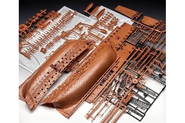 Revell Gavesett 'BATTLE OF TRAFALGAR'