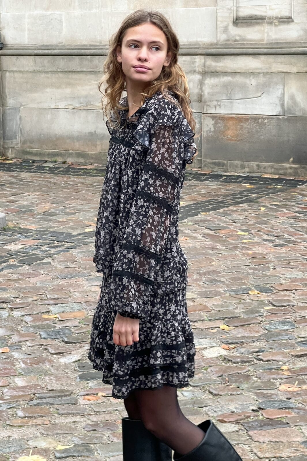 Neo Noir Marna Fleur Sombre Skirt