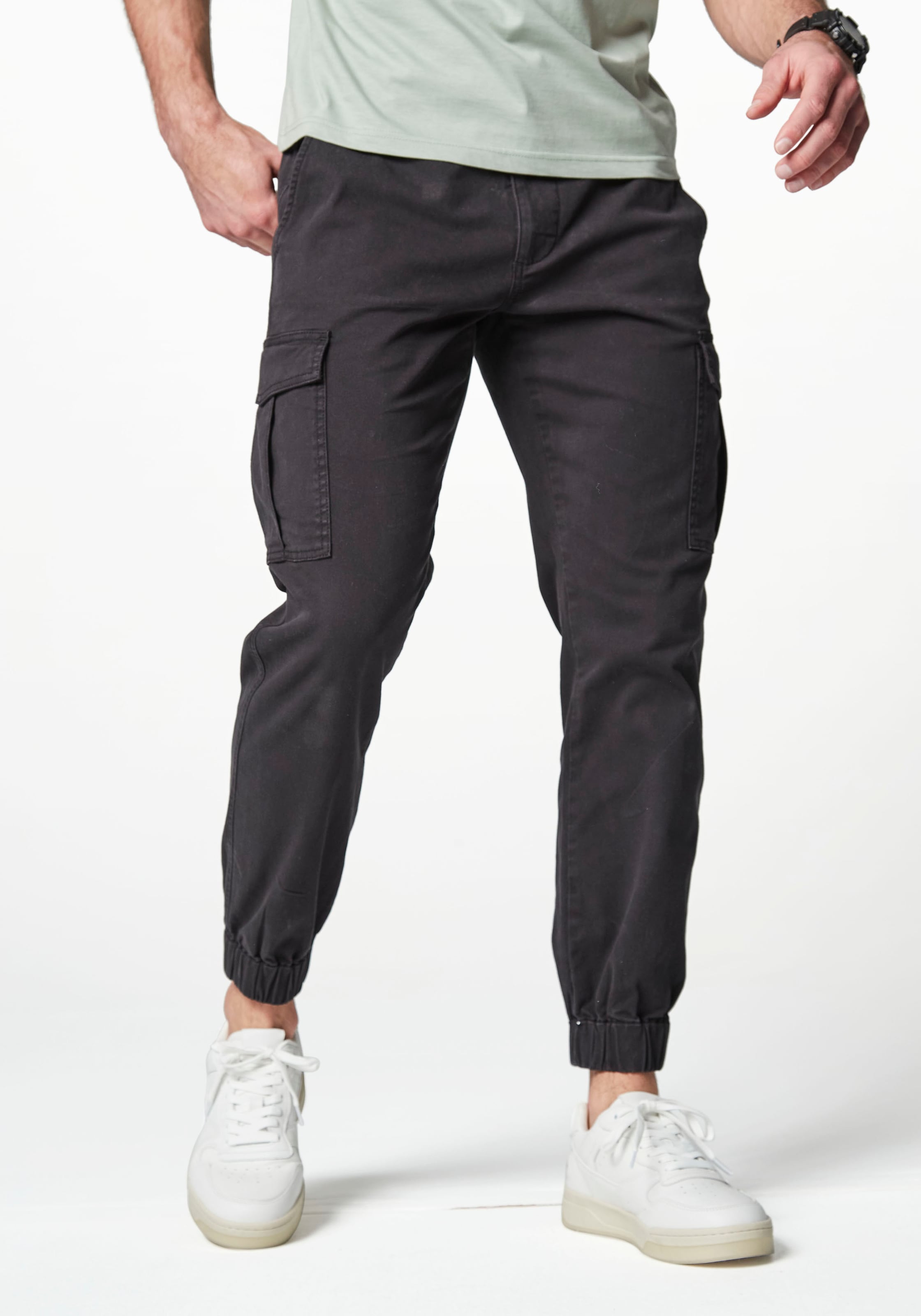 AUTHENTIC LE JOGGER Cargohose  mit normaler Bundhöhe aus elastischer Baumwoll-Qualität