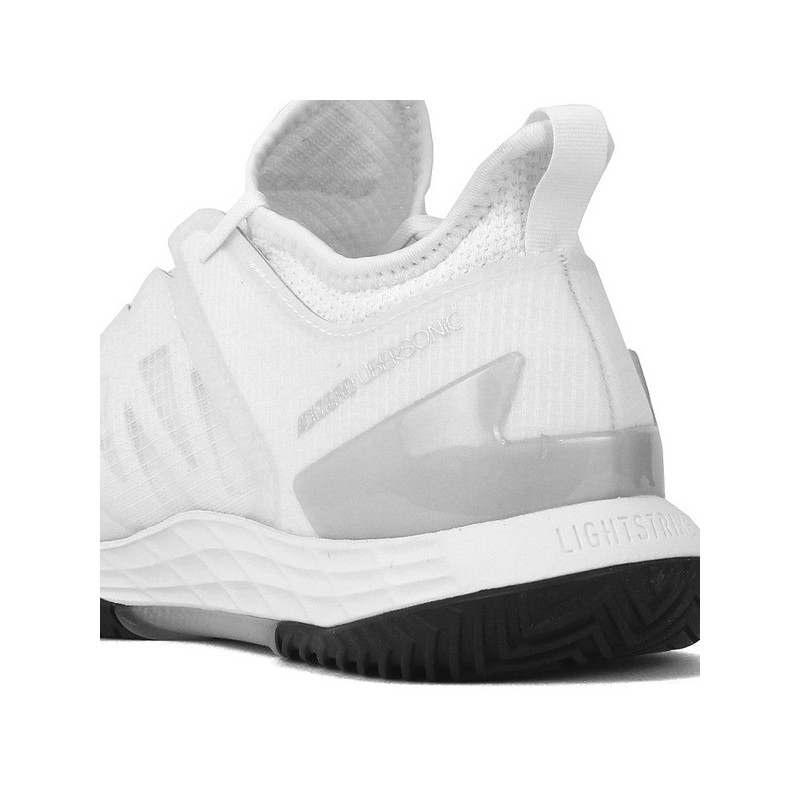 Adizero Ubersonic 4 été