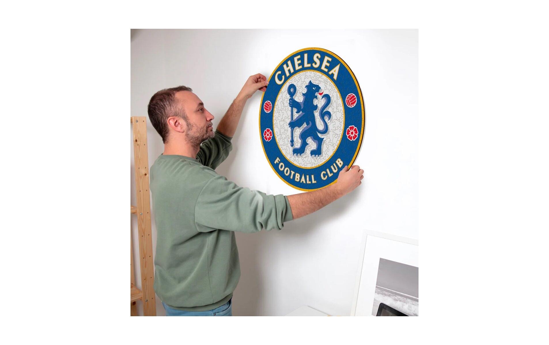 Chelsea FC LogoOffiziell lizenziertes Holzpuzzle, Grösse M