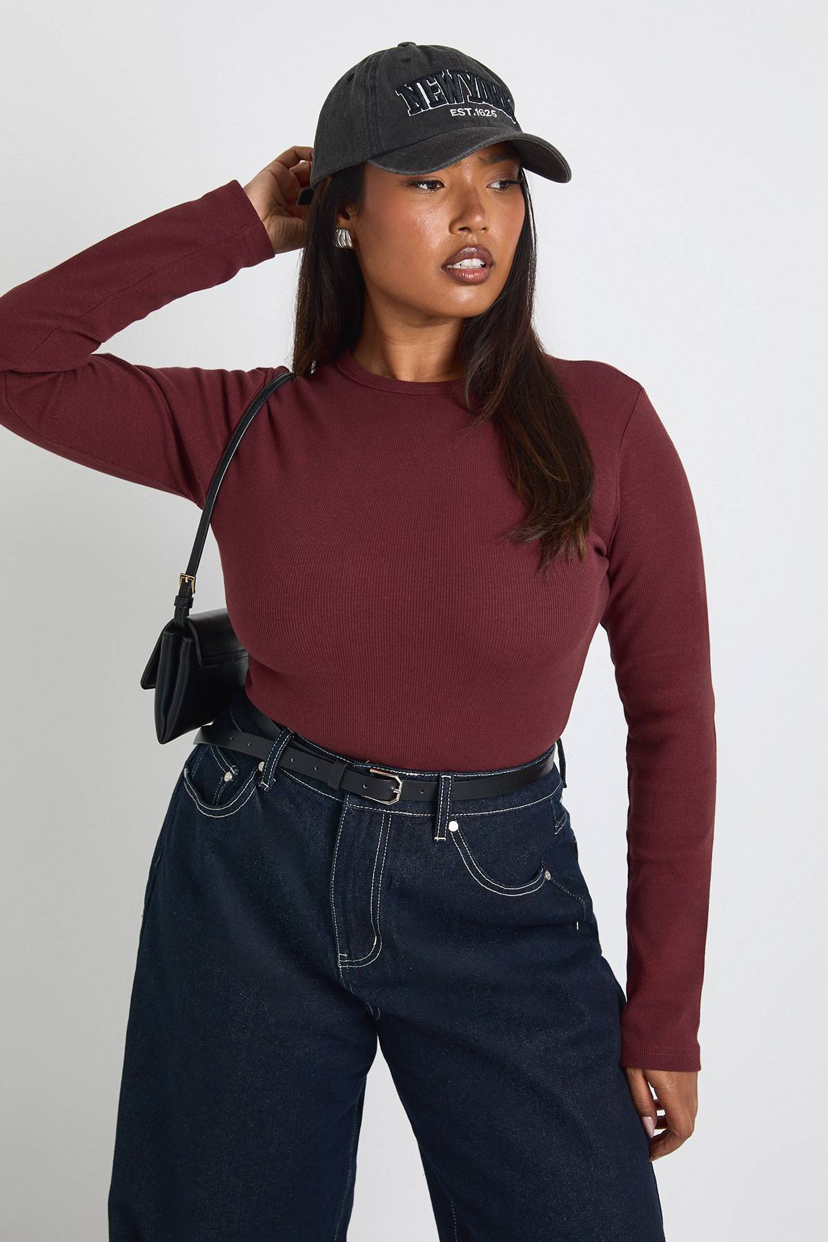 boohoo Haut long ajusté en maille côtelée basique à manches longues