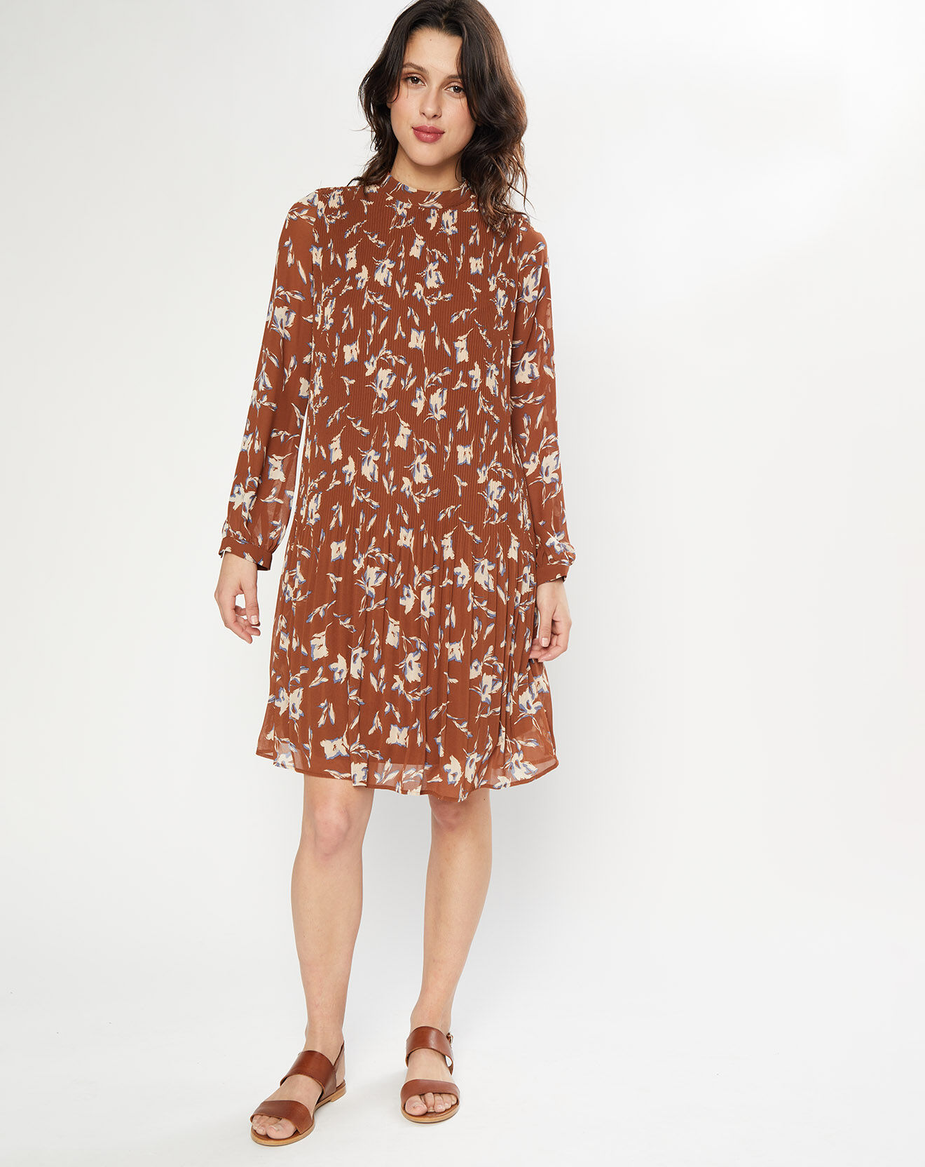 Esprit Robe plissée à imprimé fleurs marron/bleu