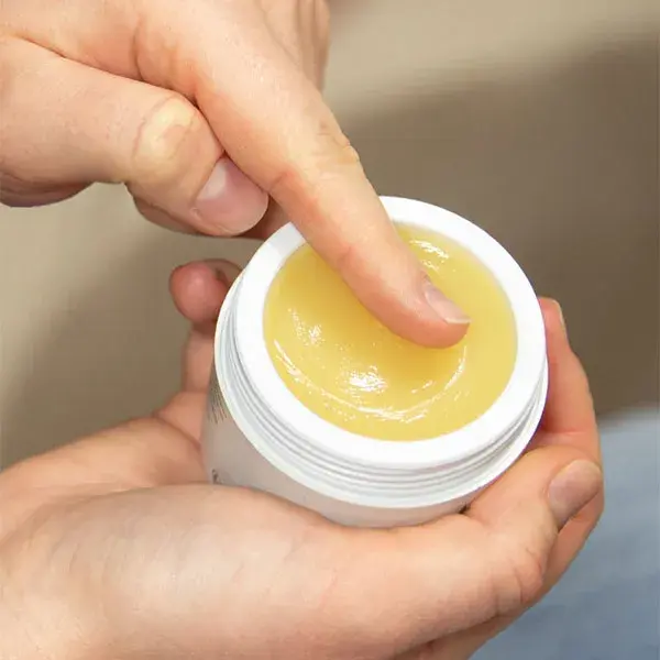 Pomada reparadora Alvadiem para irritações, rachaduras e fissuras 50ml