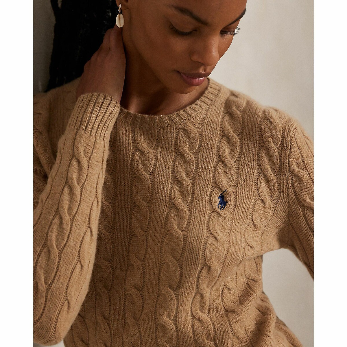 POLO RALPH LAUREN<br>Suéter de gola redonda, tricô trançado em lã e cashmere