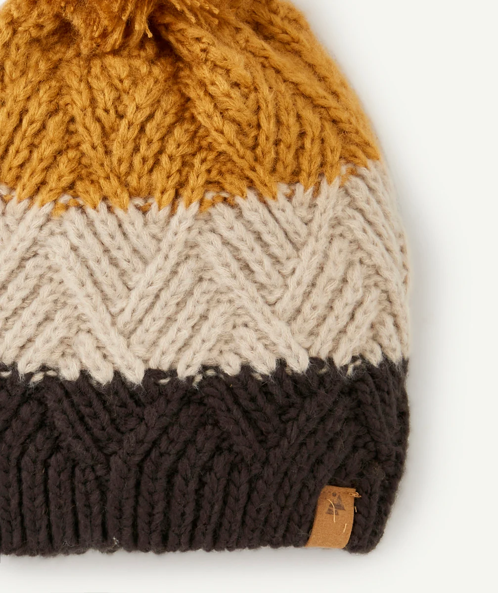BONNET EN TRICOT GARÇON EN FIBRES RECYCLÉES OCRE BEIGE ET MARRON