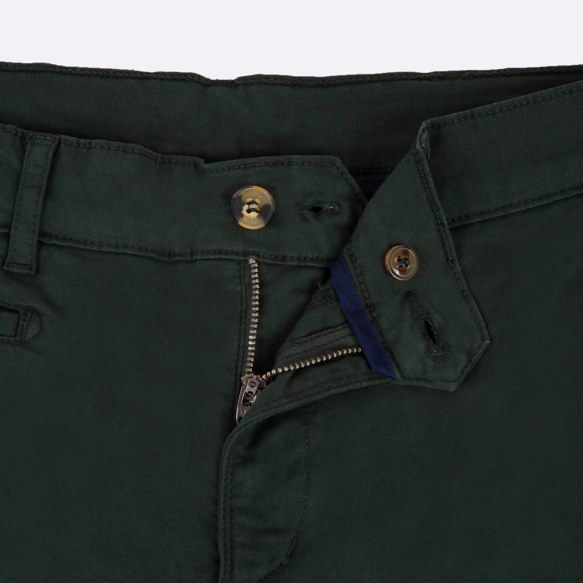 Chino vert foncé coupe ajustée coton bio et coton recyclé - modèle Brix