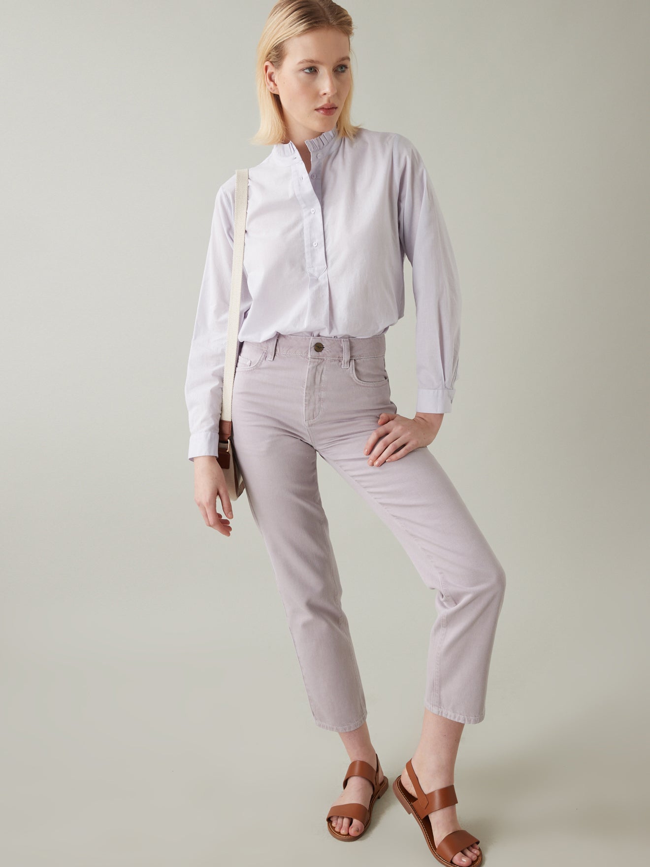 Blouse col froufrou femme
