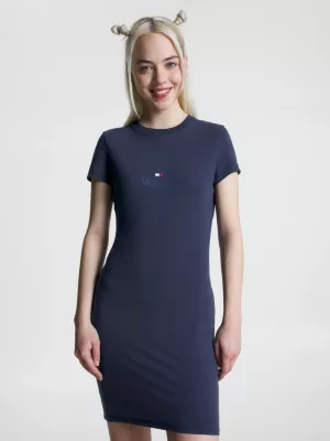 Vestido curto justo estilo camiseta