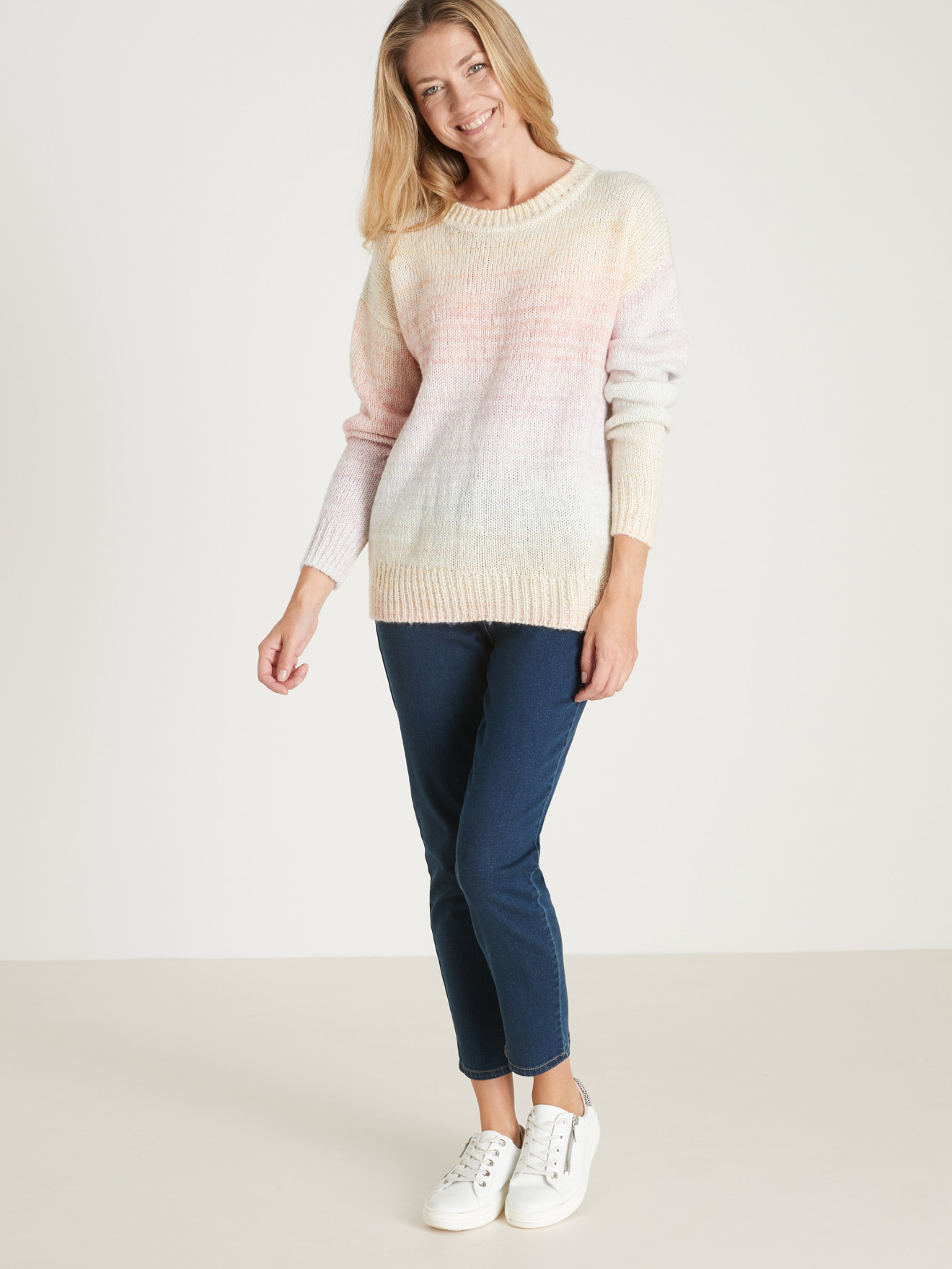 Pull multicolore col rond