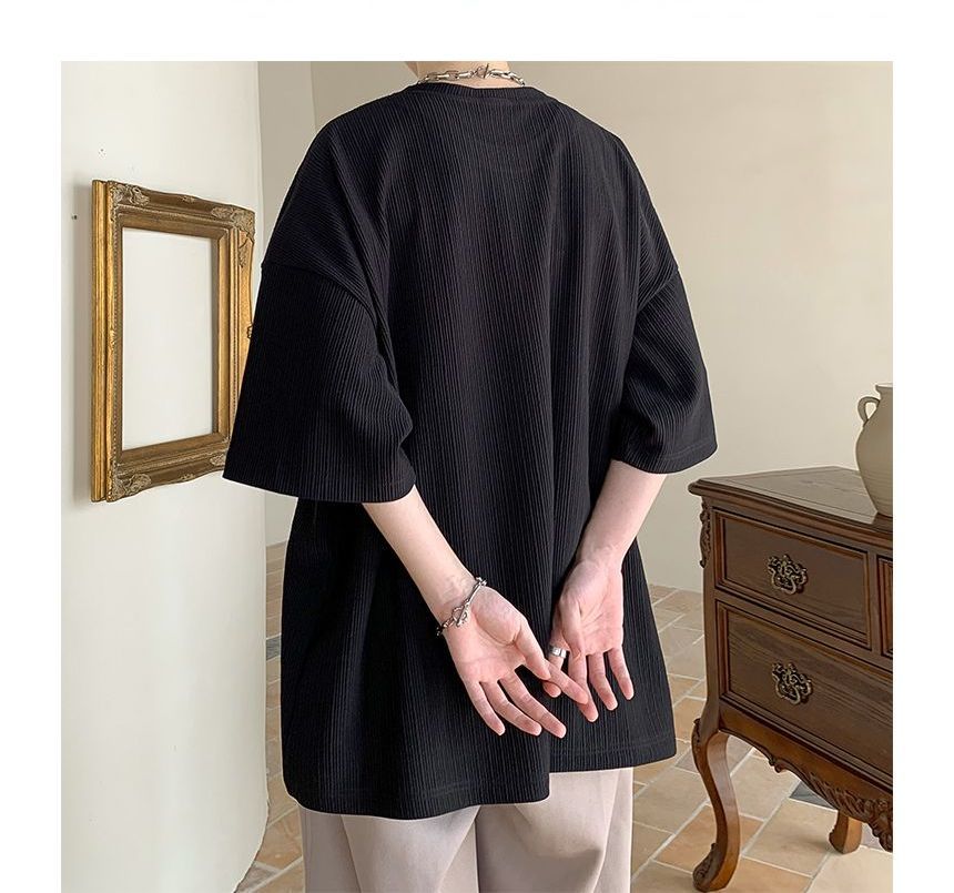 Nightbell - Effen oversized T-shirt met ronde hals en elleboogmouwen