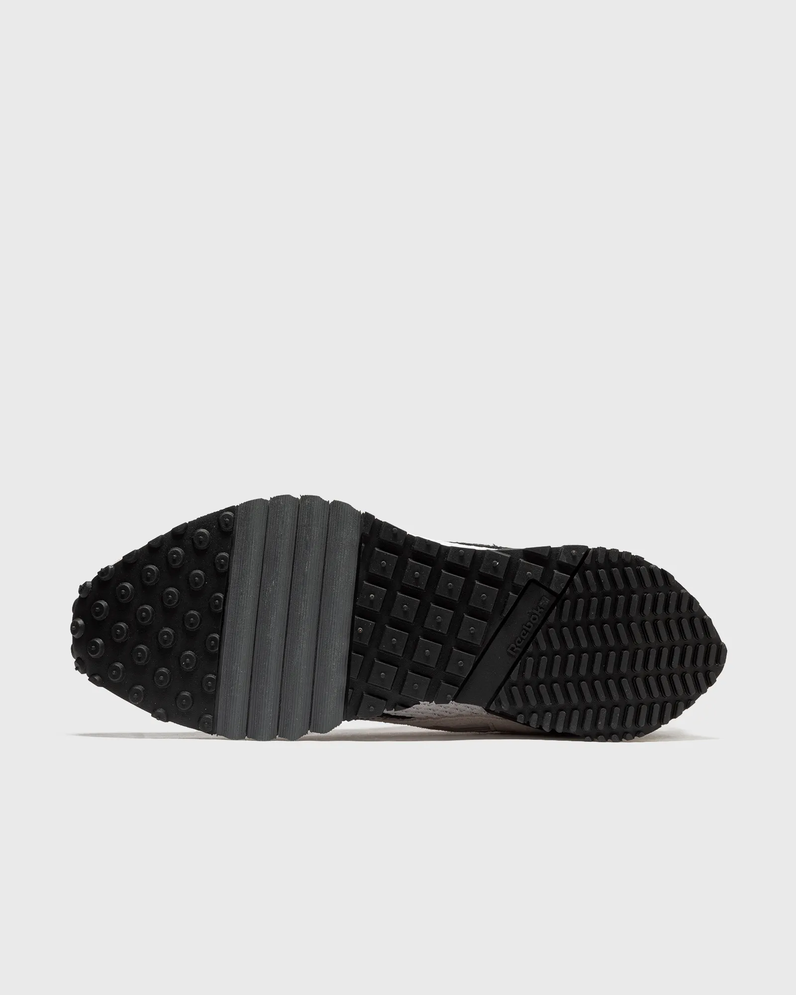 Reebok LX 2200
