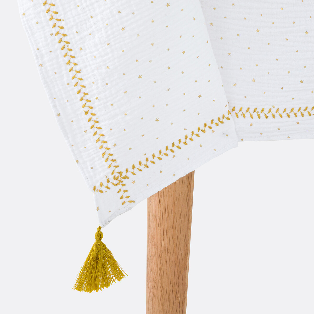 LA REDOUTE INTERIEURS<br>Toalha de mesa Tetra, estrelas Kumla bordadas
