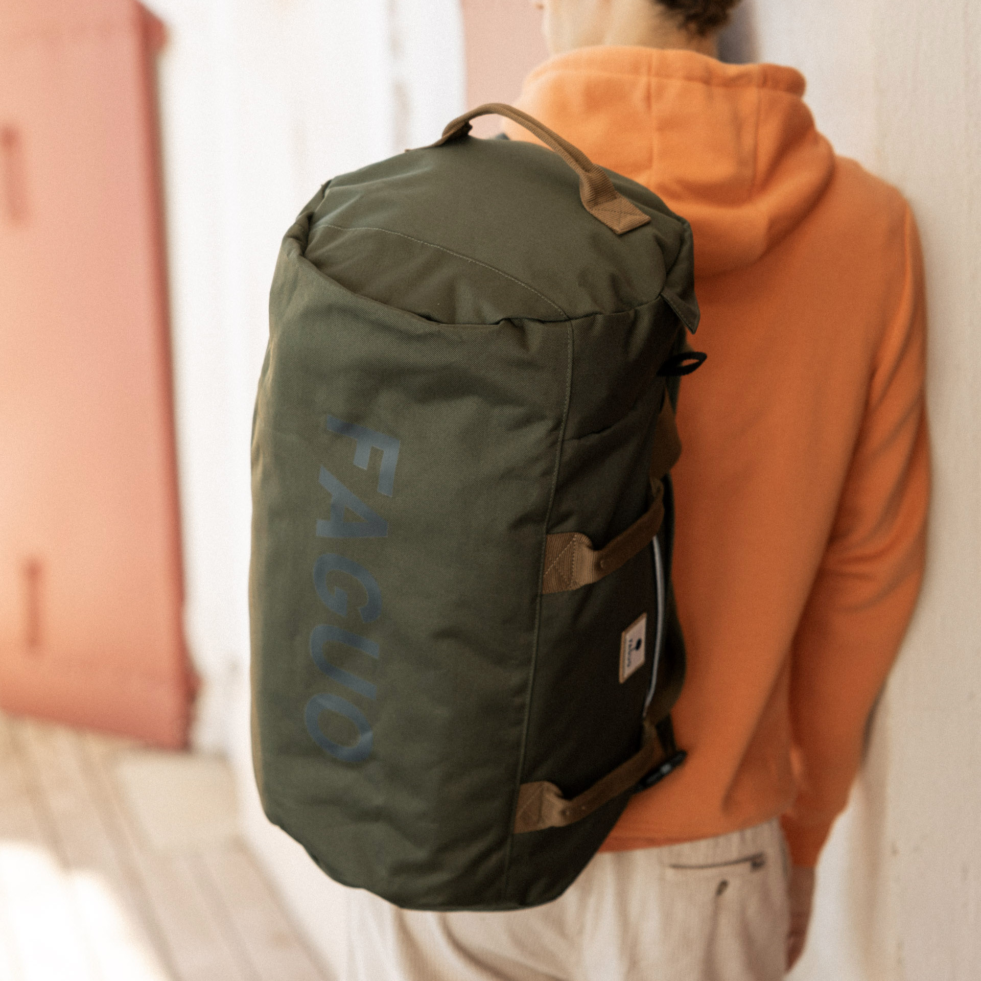 Sac de voyage kaki vegan polyester recyclé - modèle big duffle