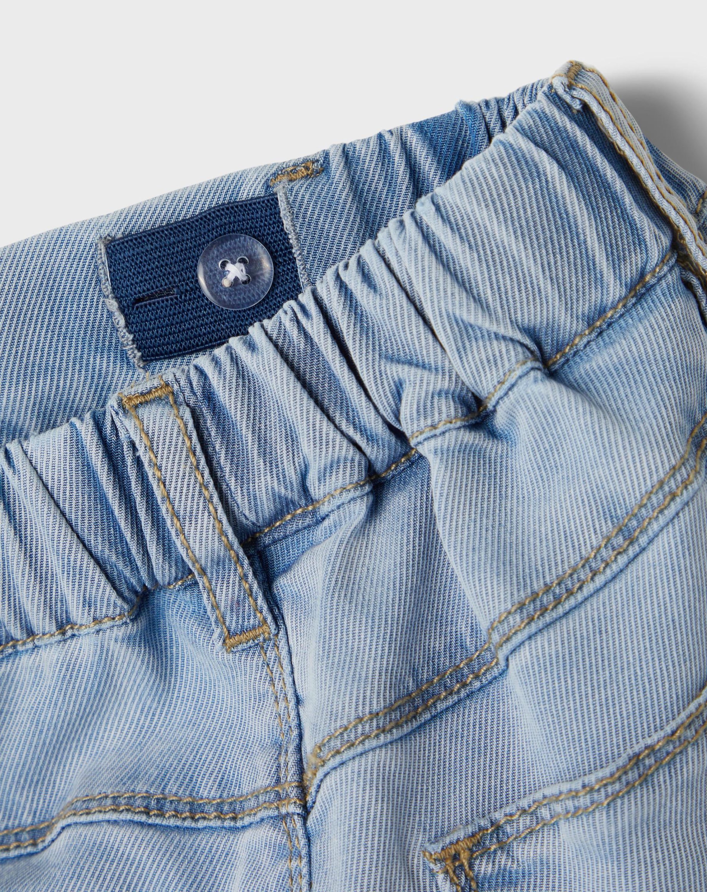 Jeans-Shorts NMFBECKY DNMBATHYBO 1631 in light blue denim