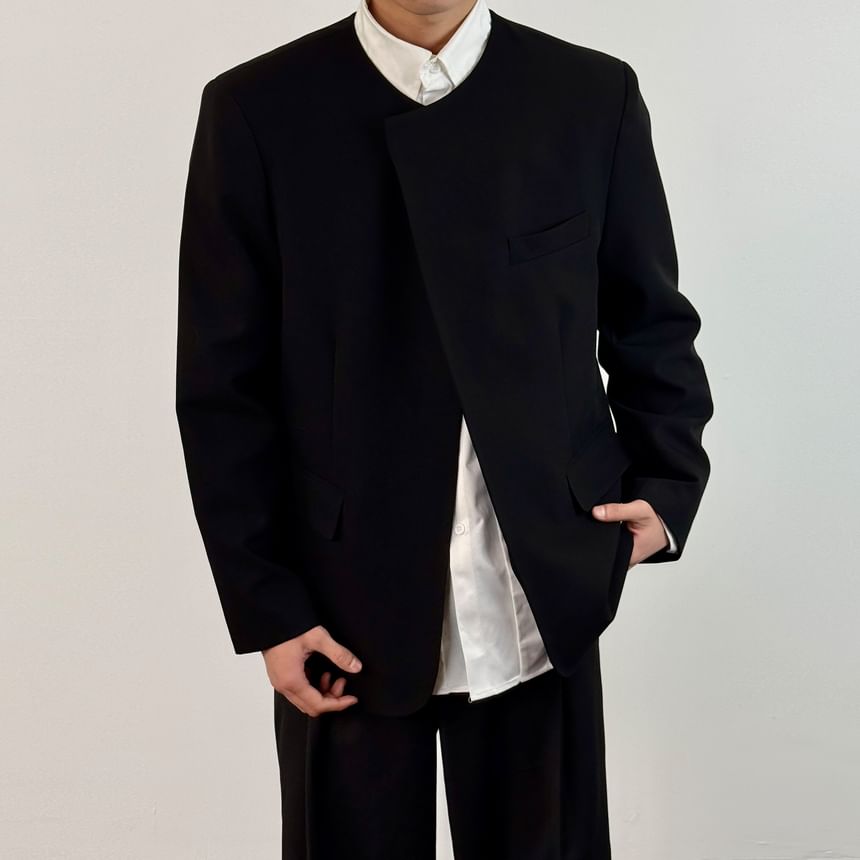 DragonRoad - Set: ronde hals, effen blazer met split + wijde pantalon met middelhoge taille