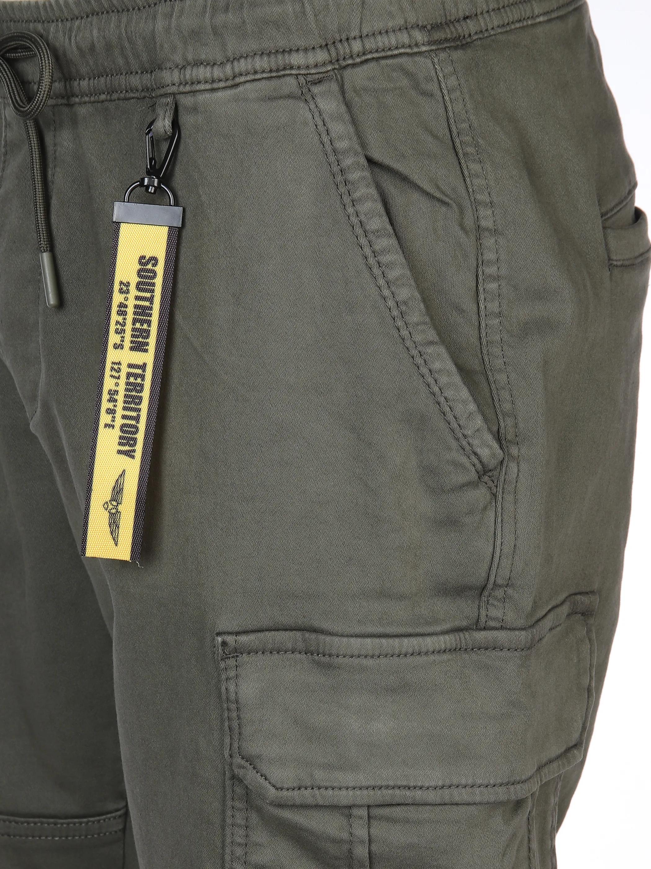 Herren Cargohose im Joggpant Style
