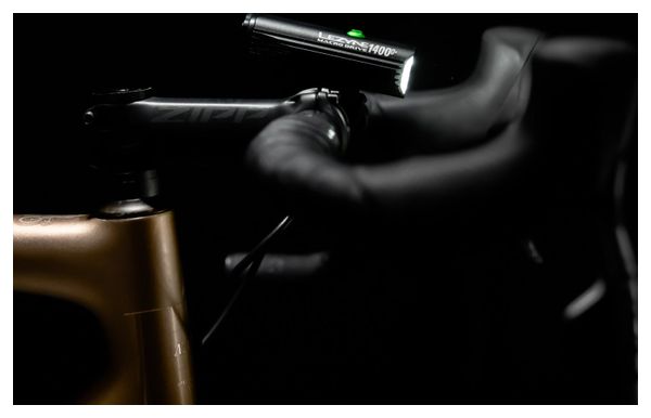 Éclairage Avant Lezyne Macro Drive 1400  Noir