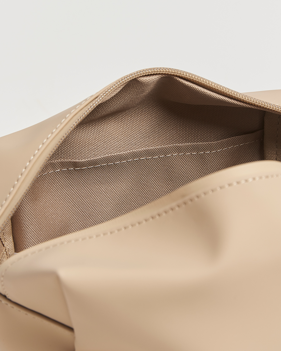 RAINS Washbag Small Sand