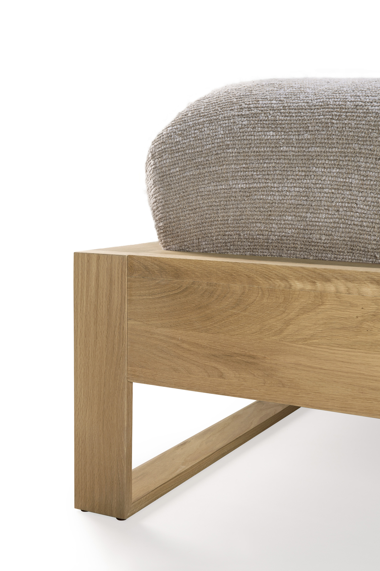 Ethnicraft Bed Nordic II 160x200