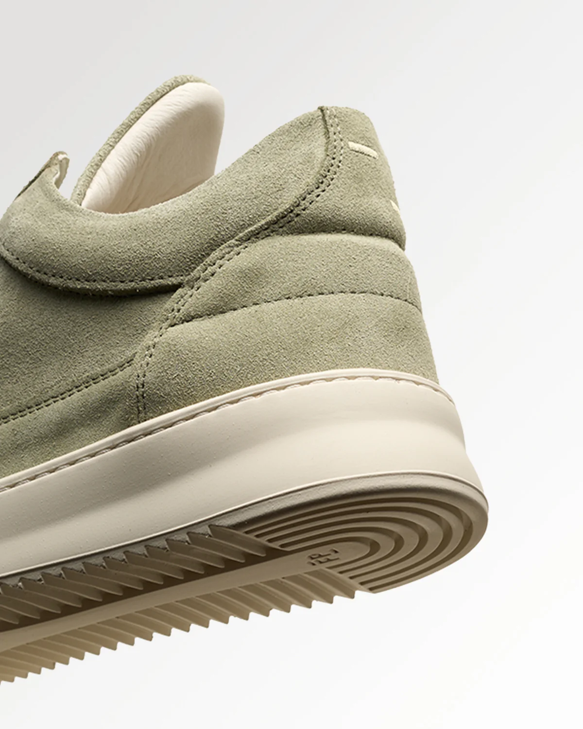 Low Top Suede Tea