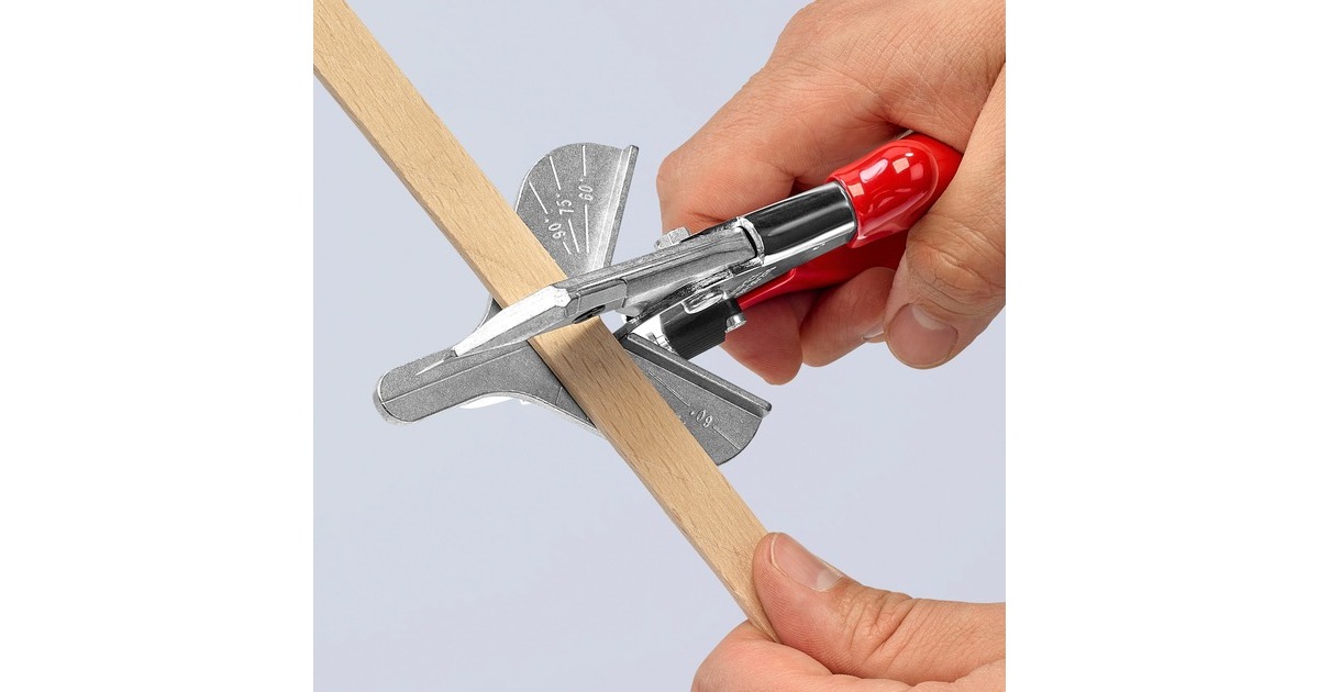 KNIPEXVersteksnijder voor kunststof- en rubberprofielen 94 35 215  kniptang