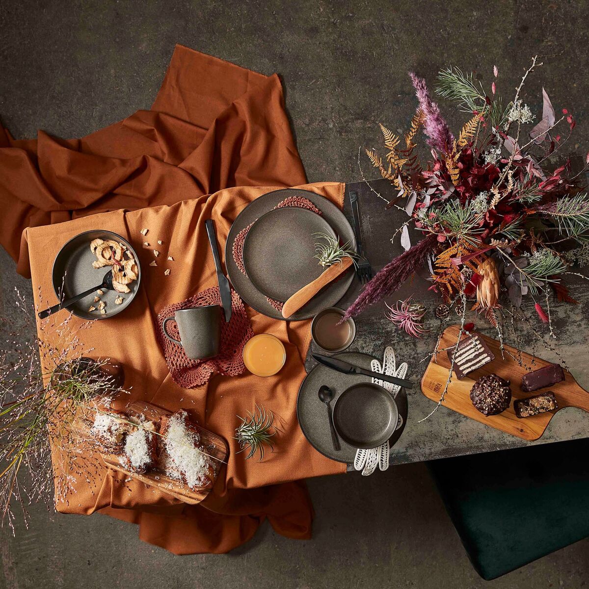 RAW frokosttallerken, skogbrun