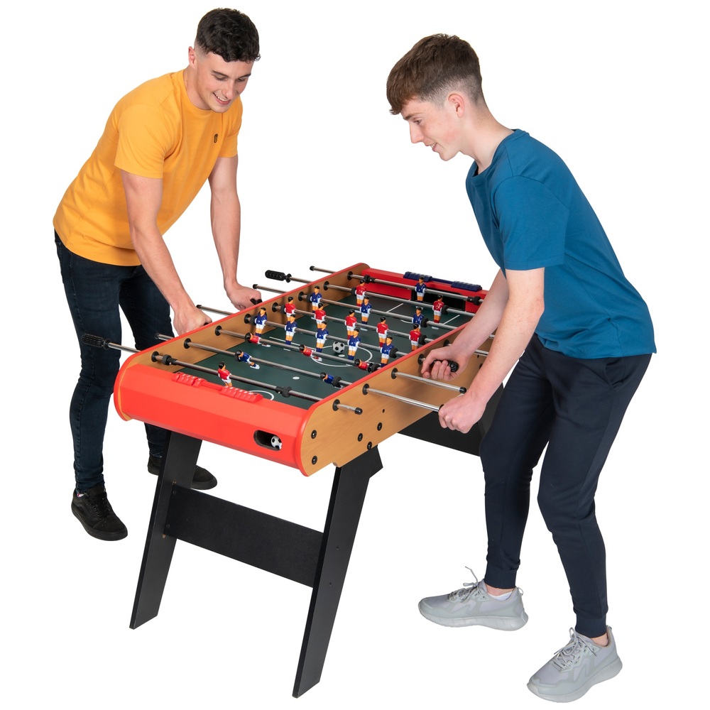 4-Fuß-Fußballtisch