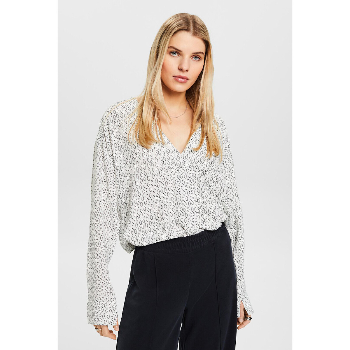 ESPRIT<br>Blusa estampada com decote em V