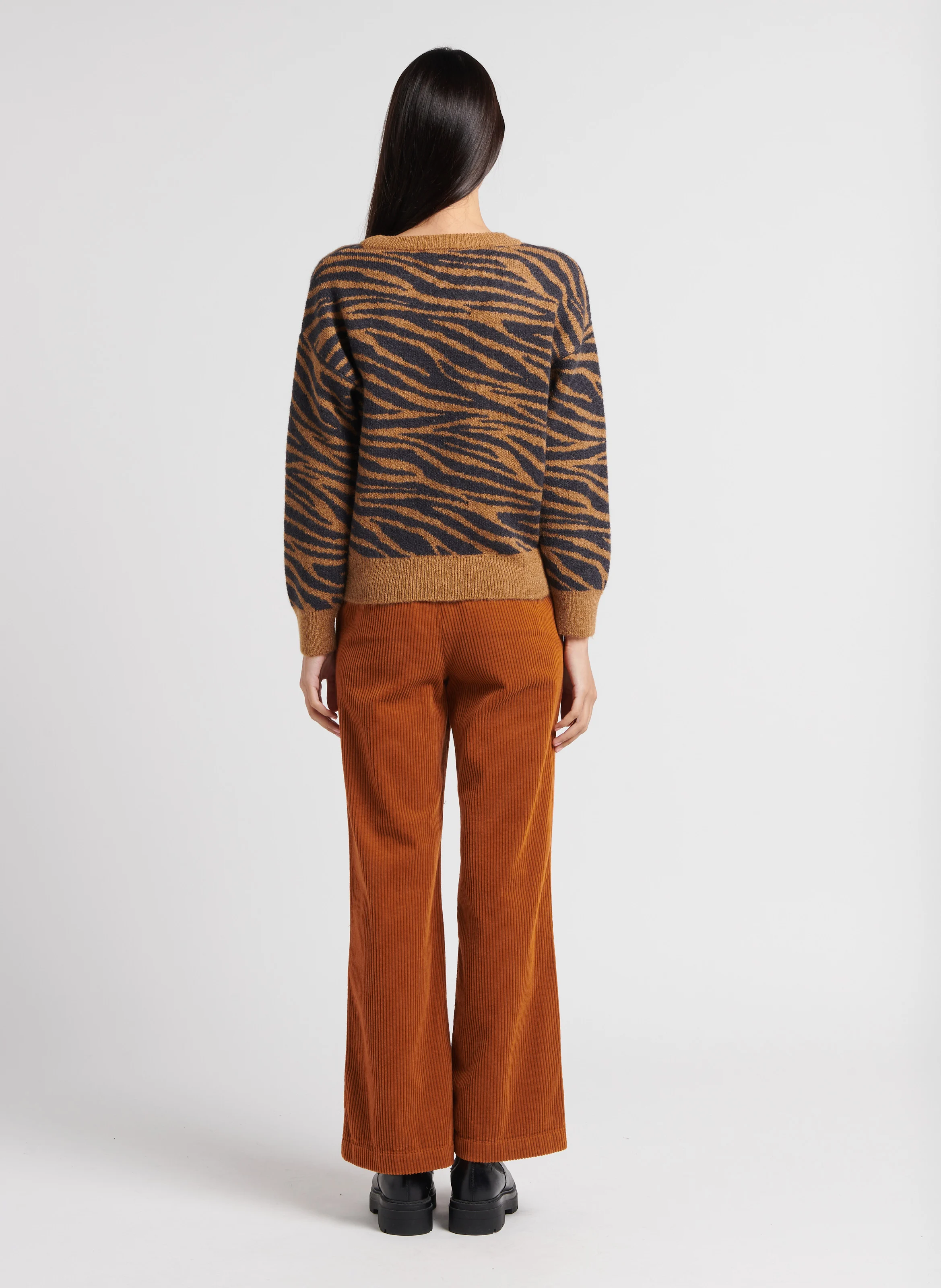 ANELLE - Pantalon en velours côtelé | Marron