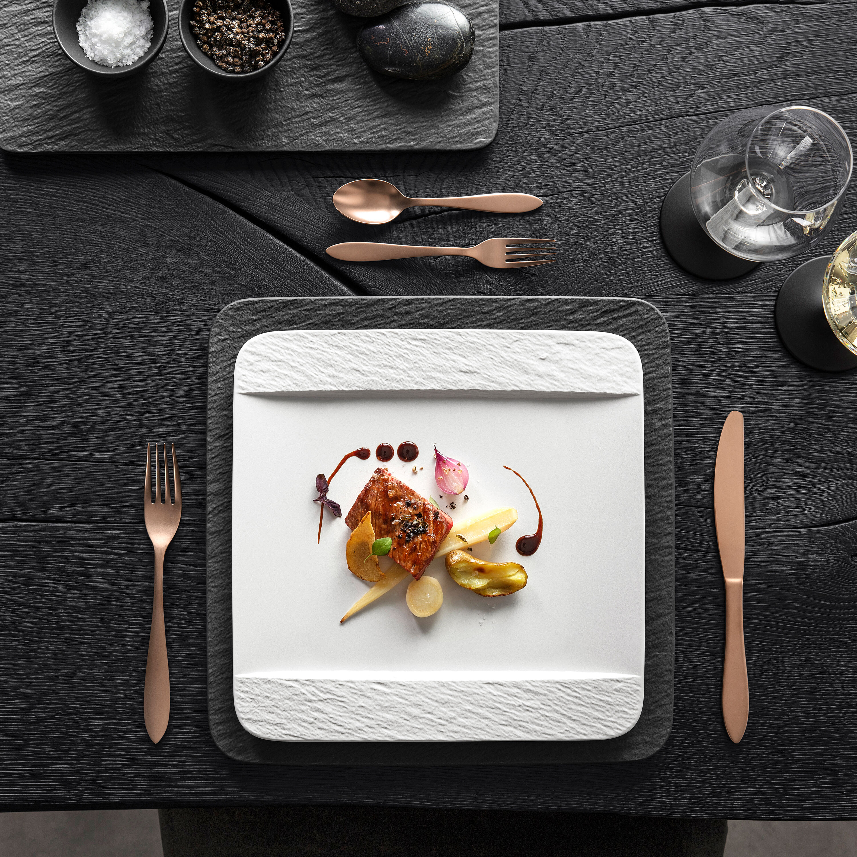Manufacture Dinner plate White, 11'' x 11'', Premium Porcelain