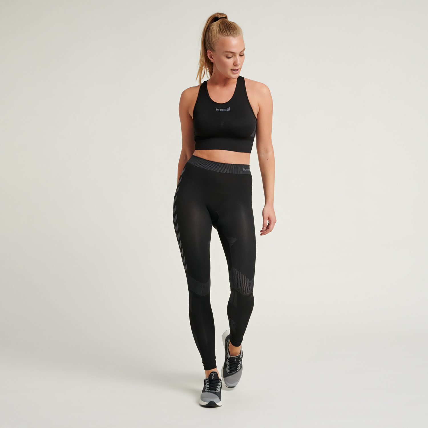 HUMMEL FIRST SEAMLESS TIGHTS WOMEN