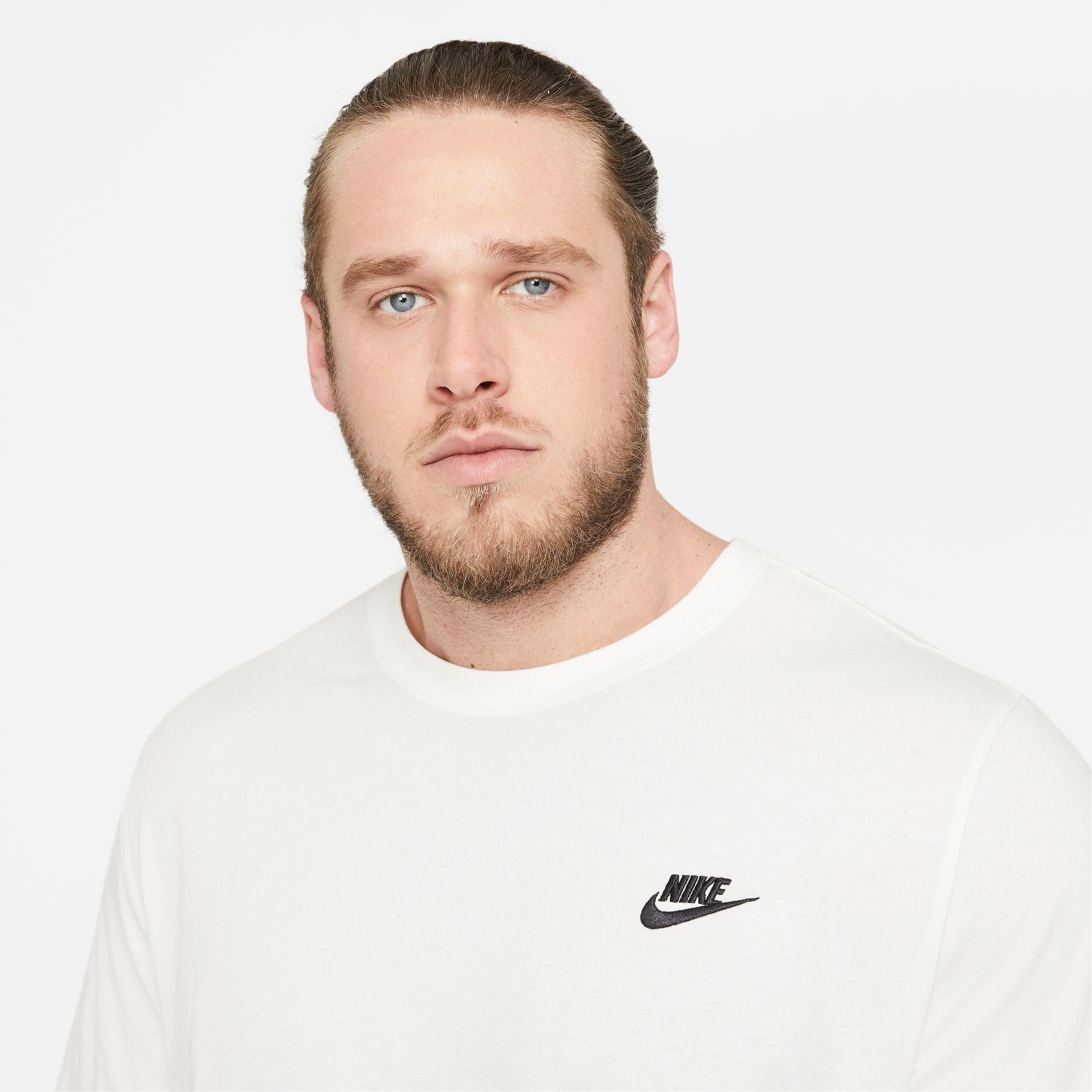 Nike Sportswear Club Men's T-Shirt