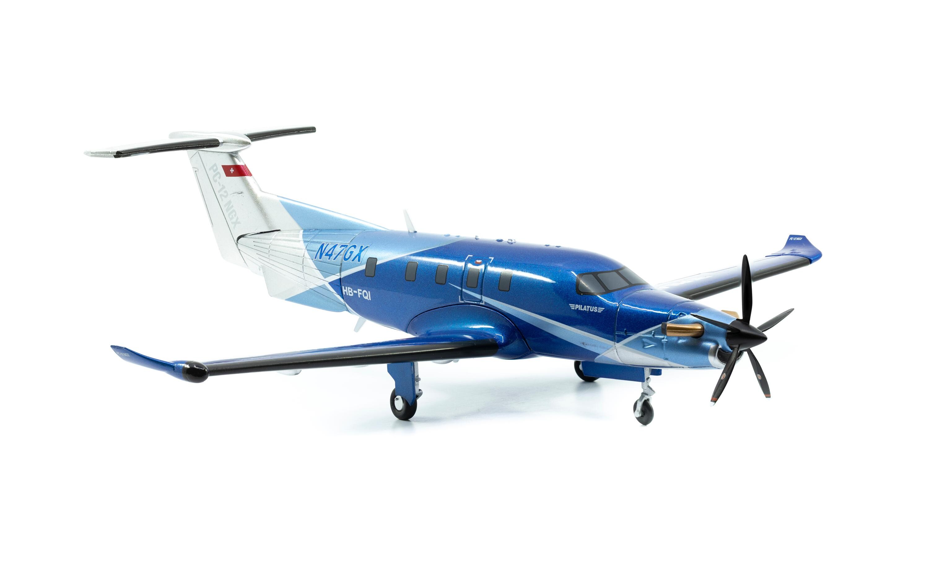 Pilatus PC-12 NGX HB-FQI 1:72Turboprop-Mehrzweckflugzeug Modellbausatz