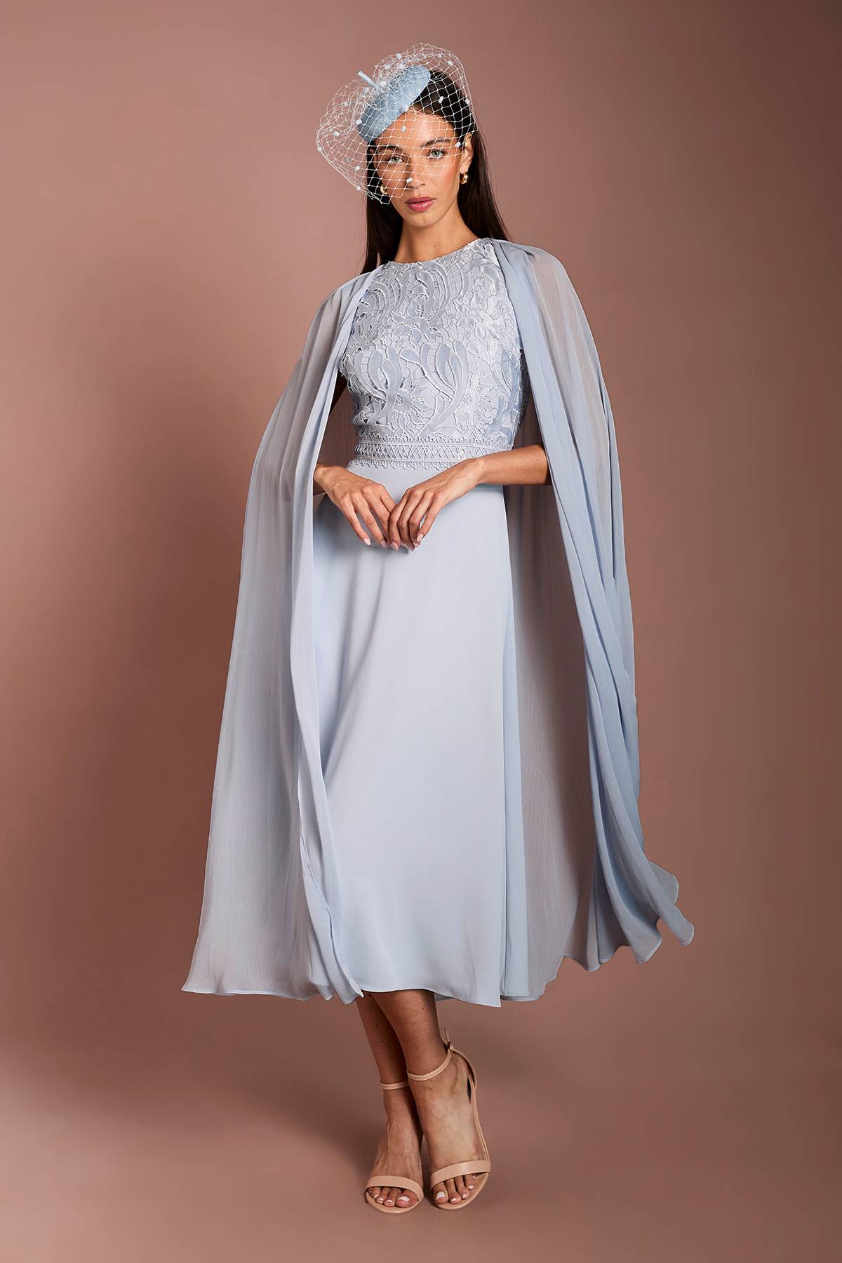 Coast Robe Midi Lisa Tan À Manches Cape En Dentelle