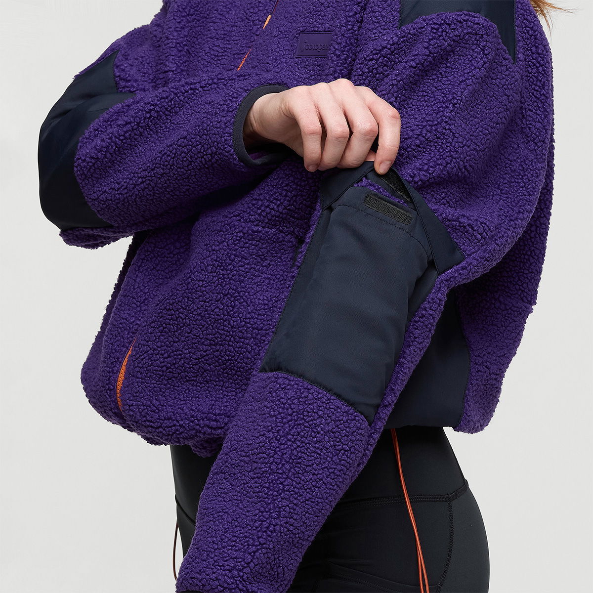 Cotopaxi Bacano Fleece, dame (Black Violet / Carbon)