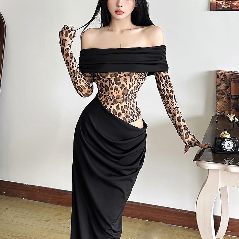 Sugarcoat - Lange mouwen off-shoulder luipaardprint split nep tweedelige maxi manteljurk