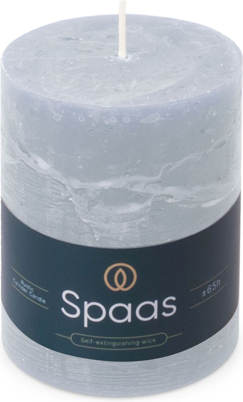 Spaas stompkaars Essential collection lichtblauw 65 uur D 8 H 11 cm