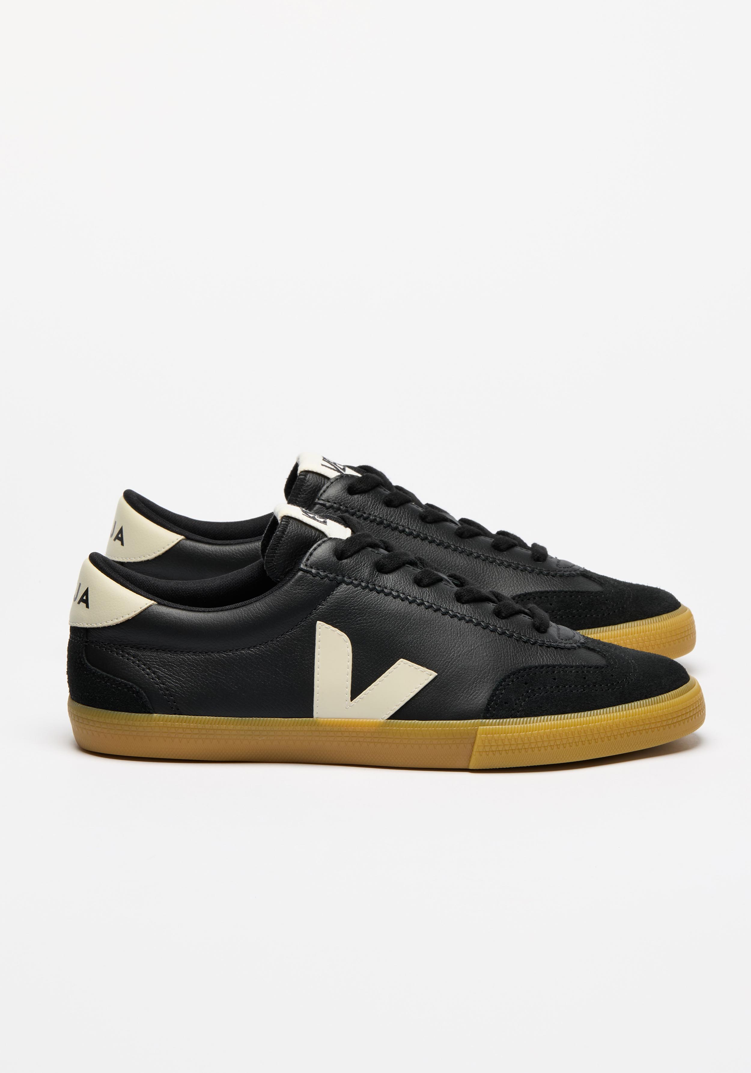 Veja Sneaker Volley O.T. Leather Black Pierre