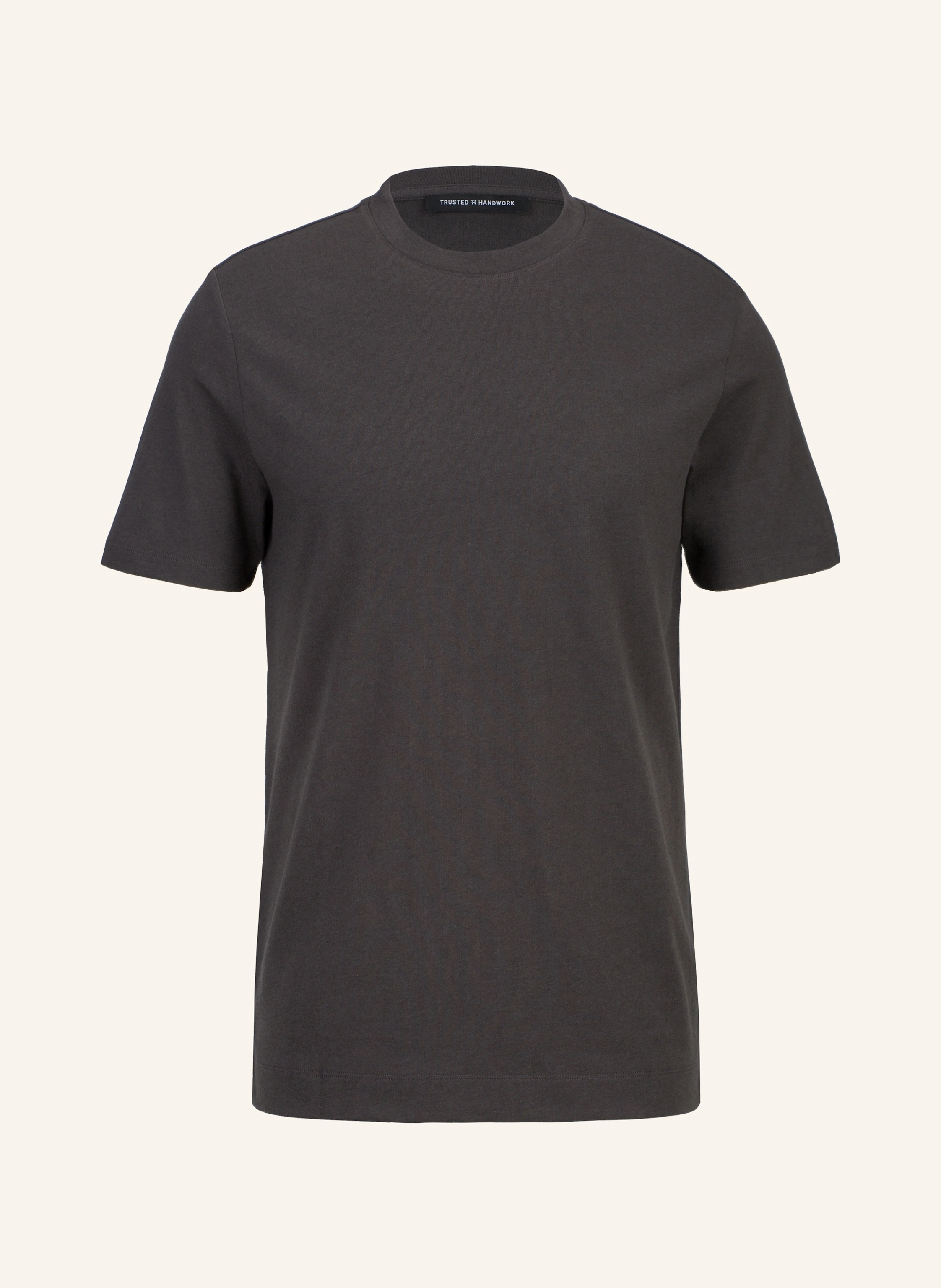 TRUSTED HANDWORK Round Neck 1/2-Sleeve T-Shirt