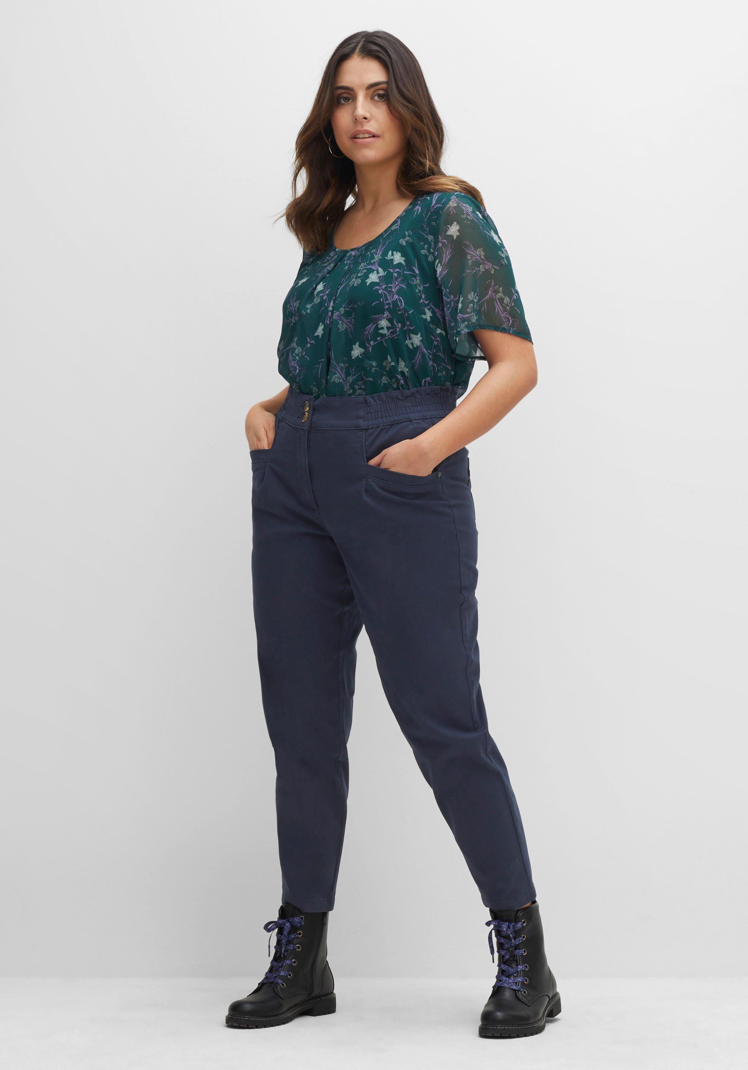 Chinohose aus Twill, mit High-Waist-Bund