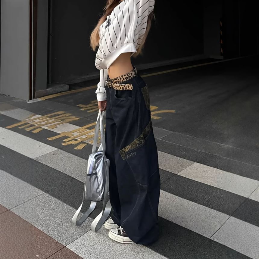 Jerolenea - Mid Rise Leopard Patterned Washed Panel Wide Leg Jeans