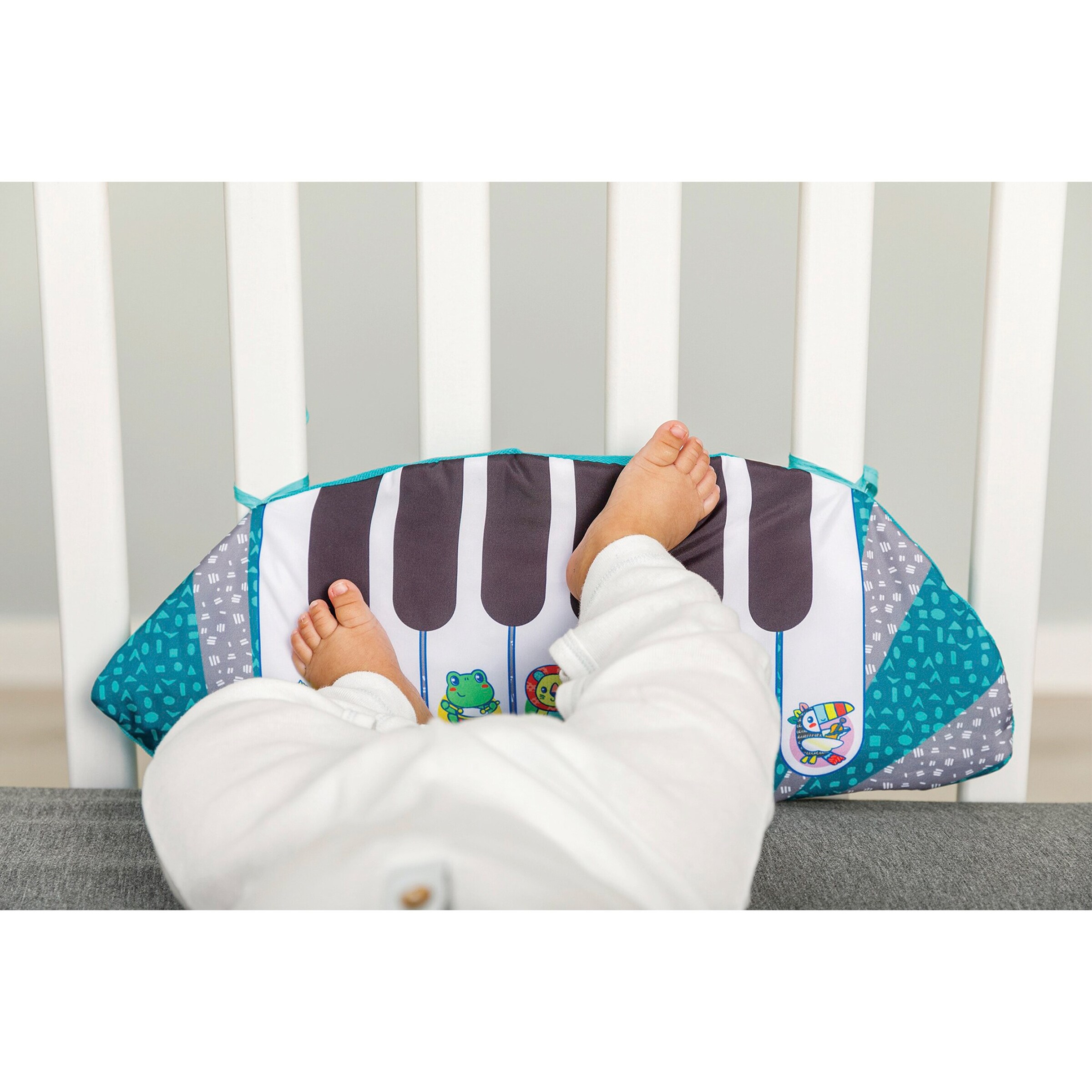 Infantino Spielkissen Tummy Time Piano
