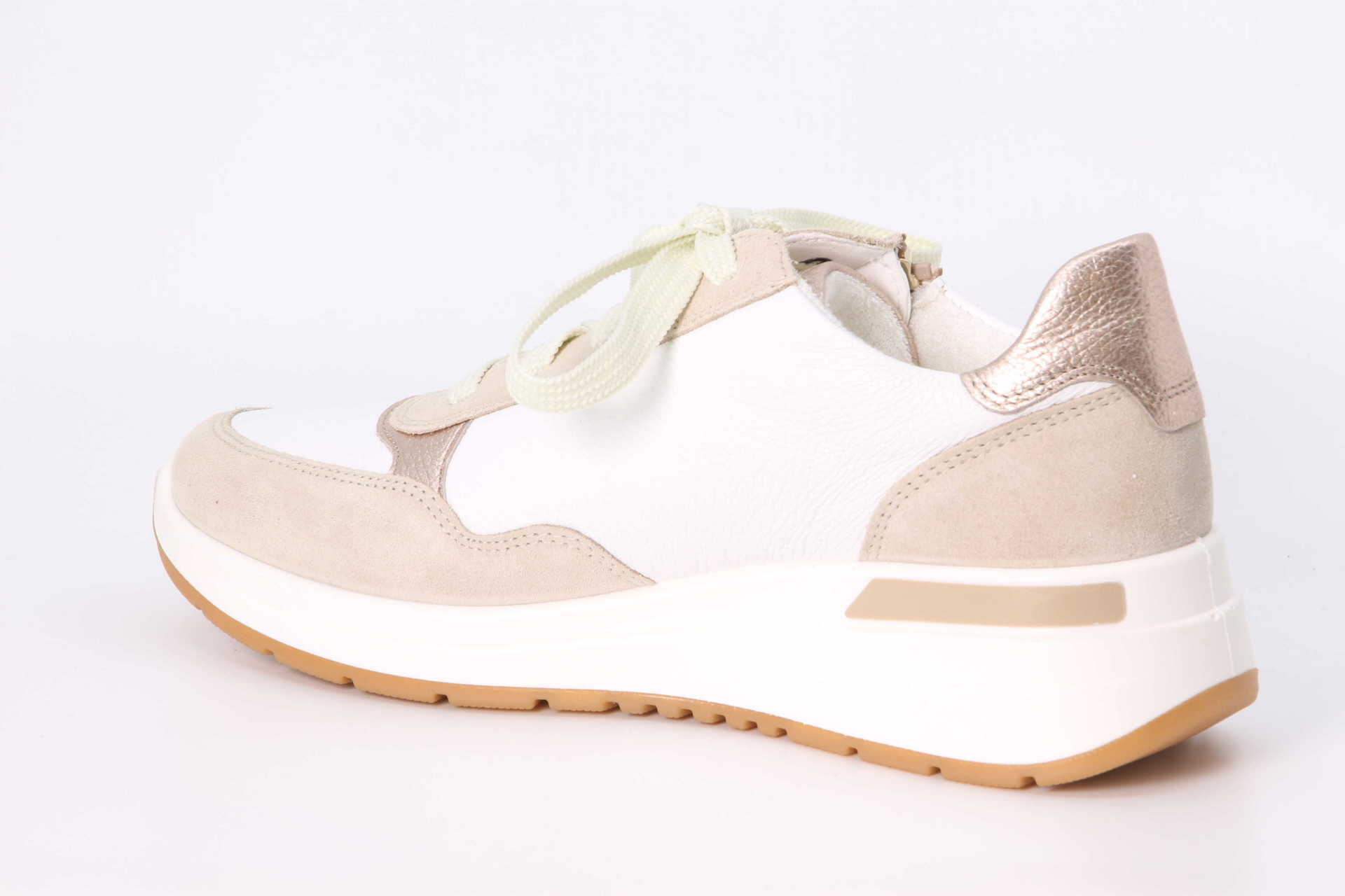 Ara Garda shell / weiss / sand